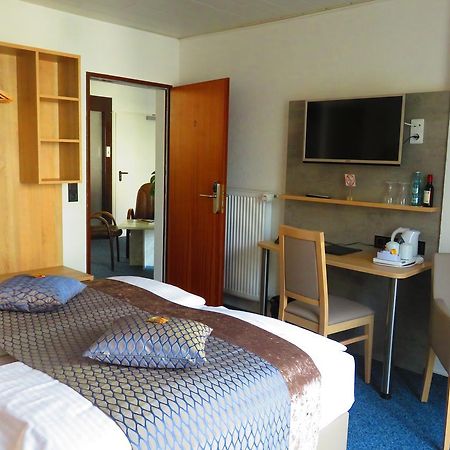 Hotel Am Sonnenhang Kassel Eksteriør billede