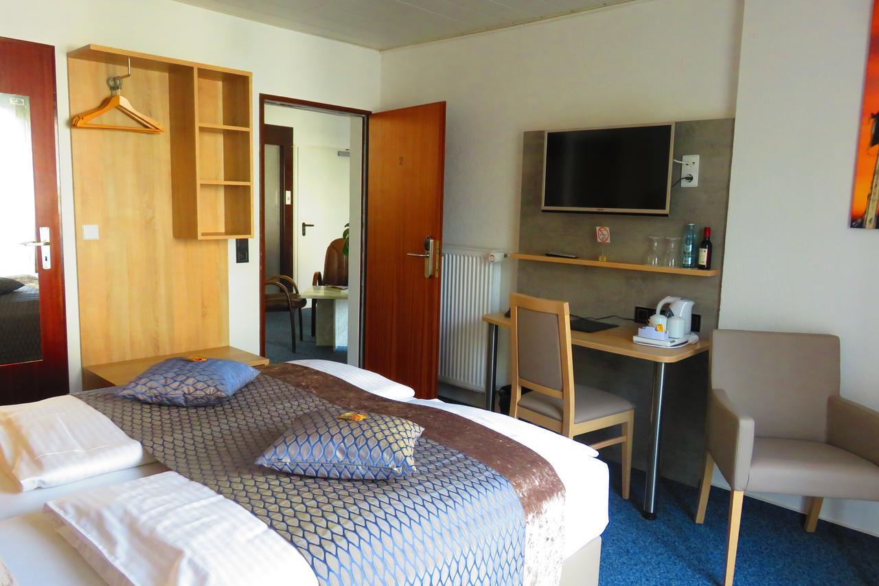 Hotel Am Sonnenhang Kassel Eksteriør billede