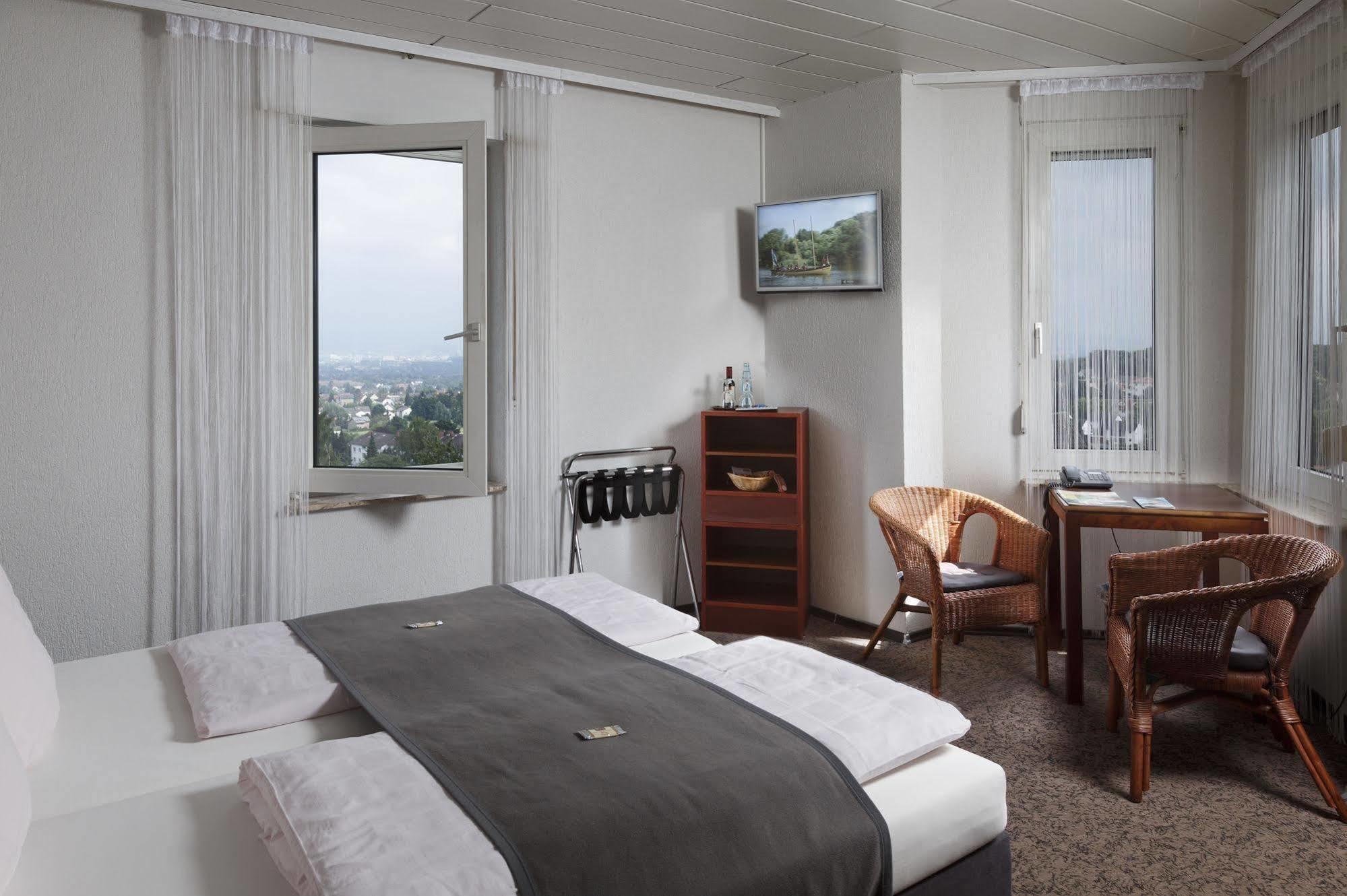 Hotel Am Sonnenhang Kassel Eksteriør billede